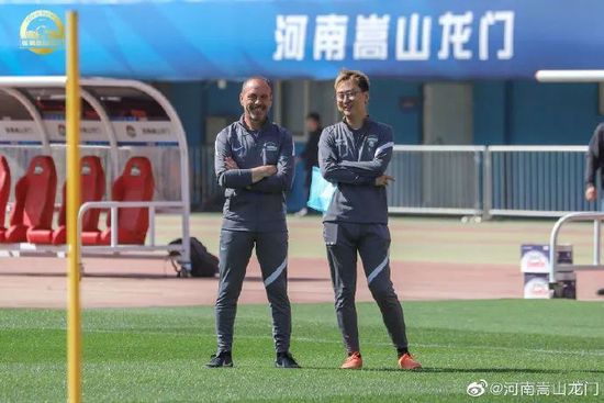 苏瑞倾向于学习时尚设计专业，而卡内基梅隆大学设计学院是美国历史最悠久、排名最高的设计学院之一。