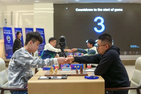 乔治·克鲁尼、“卷福”本尼迪克特·康伯巴奇、朱莉娅·罗伯茨、西恩·潘等明星亮相助阵。