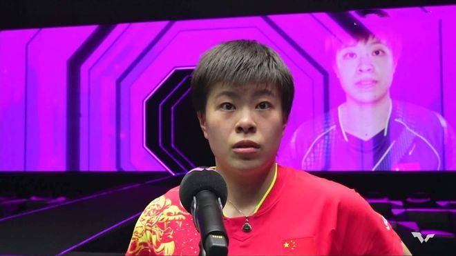惊喜的是，片中另外一位领衔主演于洋空降演唱会现场，并亲手送上了一束定制“老铁花”，以致敬“末 《鼠胆英雄》曝新剧照 于洋李解赞岳云鹏拍戏很拼 2019-04-18 近日，已经定档7月19日的喜剧电影《鼠胆英雄》曝光了一组最新剧照，李解和于洋一警、一匪的演出十分亮眼，二人在谈到岳云鹏时，均对小岳岳的表演赞叹有加。