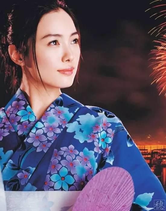 三部国庆档献礼影片总票房62.09亿，截至发稿已达62.35亿。
